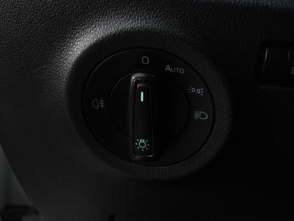 Skoda Rapid II с пробегом 2021 года, цена 1 439 000 рублей, 98693 км, лифтбек, Автокод Объявления