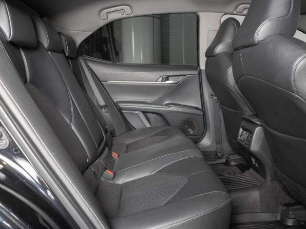 Toyota Camry VIII (XV70) Рестайлинг с пробегом 2021 года, цена 2 590 000 рублей, 168903 км, седан, Автокод Объявления