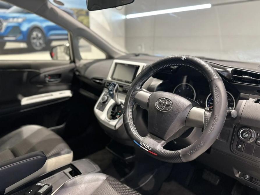 Toyota Wish II Рестайлинг Новосибирск  - изображение 13