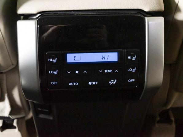 Toyota Land Cruiser Prado 150 Series Рестайлинг 3 с пробегом 2021 года, цена 7 230 000 рублей, 65329 км, внедорожник, Автокод Объявления