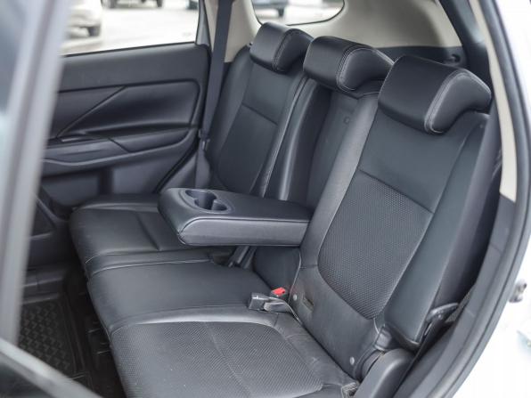 Mitsubishi Outlander III с пробегом 2013 года, цена 1 459 000 рублей, 162970 км, внедорожник, Автокод Объявления