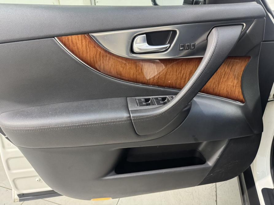 Infiniti FX II (S51) Химки  - изображение 16