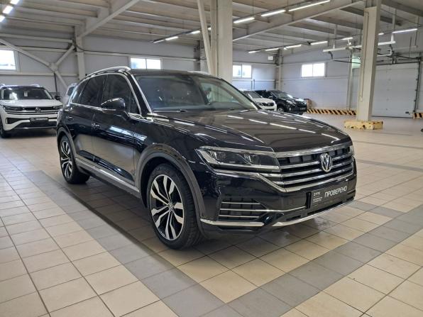 Volkswagen Touareg III с пробегом 2018 года, цена 4 670 000 рублей, 109862 км, внедорожник, Автокод Объявления