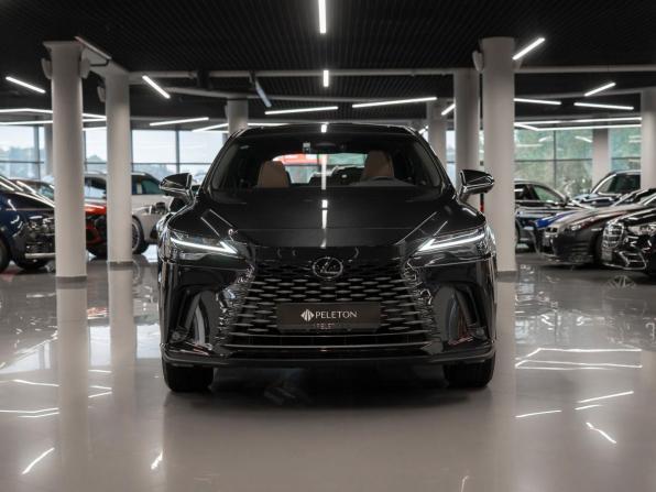 Lexus RX V с пробегом 2026 года, цена 8 350 000 рублей, 220 км, внедорожник, Автокод Объявления