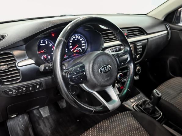 Kia Rio IV с пробегом 2018 года, цена 1 500 000 рублей, 104375 км, хэтчбек, Автокод Объявления