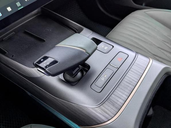Changan Lamore с пробегом 2023 года, цена 1 755 000 рублей, 61939 км, седан, Автокод Объявления