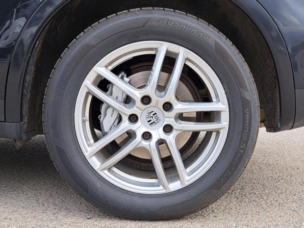 Porsche Cayenne II (958) с пробегом 2011 года, цена 1 990 000 рублей, 262000 км, внедорожник, Автокод Объявления