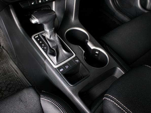 Kia Sportage IV Рестайлинг с пробегом 2018 года, цена 2 250 000 рублей, 86353 км, внедорожник, Автокод Объявления