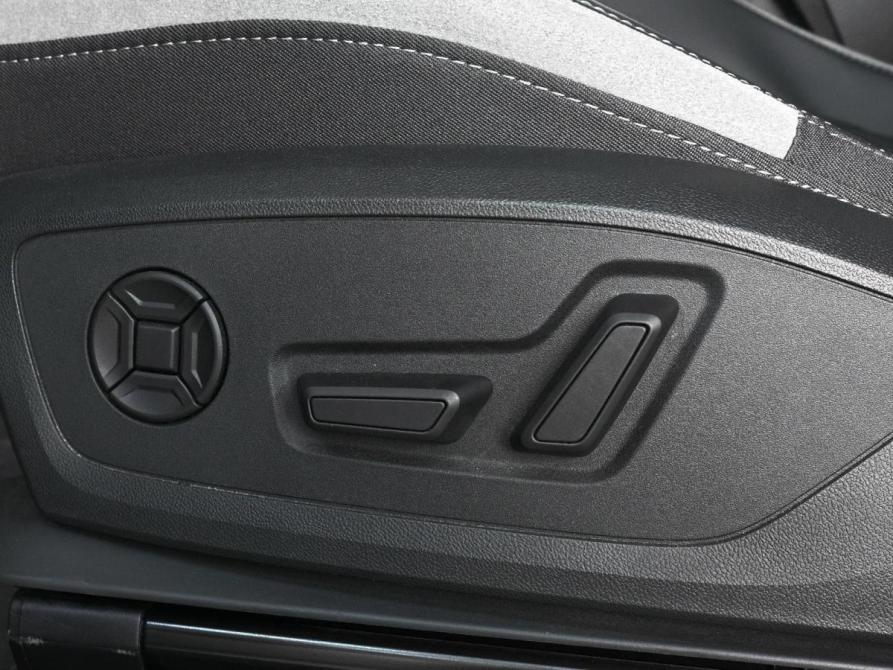 Audi Q3 II (F3) Ростов-на-Дону  - изображение 19