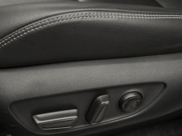 Toyota RAV4 V (XA50) с пробегом 2020 года, цена 3 160 000 рублей, 58512 км, внедорожник, Автокод Объявления
