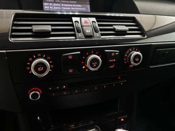 BMW 5 серии V (E60/E61) Рестайлинг с пробегом 2009 года, цена 1 460 000 рублей, 236641 км, седан, Автокод Объявления