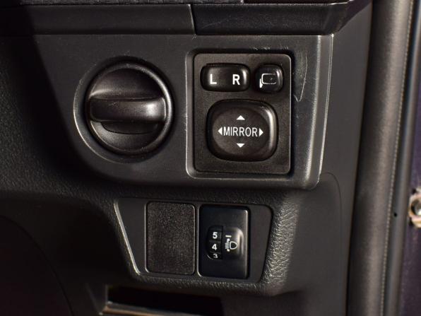 Toyota Corolla XI (E160 E170 E180) с пробегом 2012 года, цена 1 199 995 рублей, 69291 км, универсал, Автокод Объявления