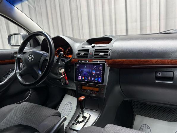 Toyota Avensis II с пробегом 2005 года, цена 589 000 рублей, 304195 км, седан, Автокод Объявления