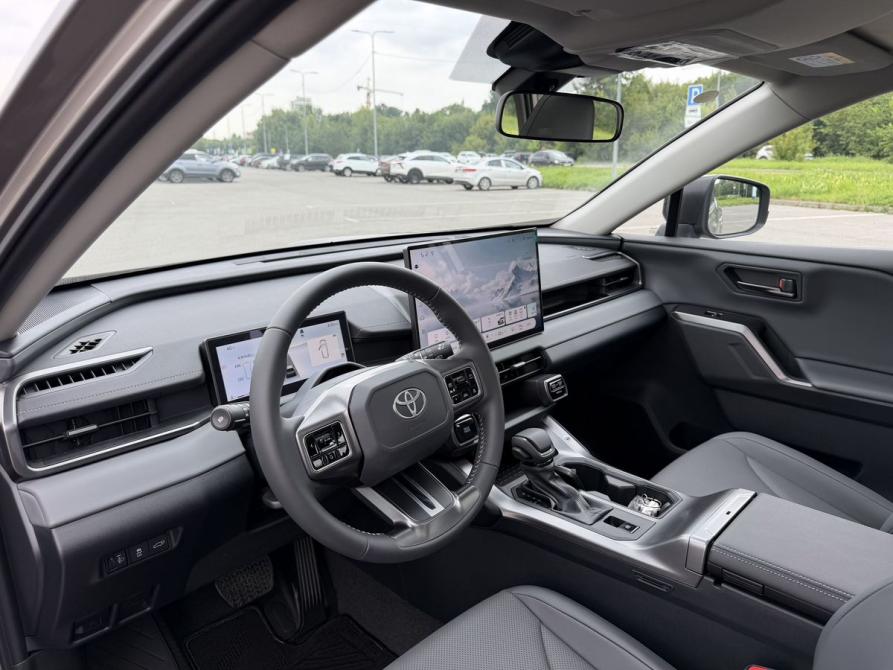 Toyota RAV4 VI (XA60) Казань  - изображение 18