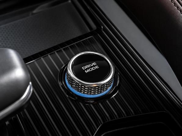 Geely Monjaro I с пробегом 2023 года, цена 3 619 000 рублей, 14961 км, внедорожник, Автокод Объявления