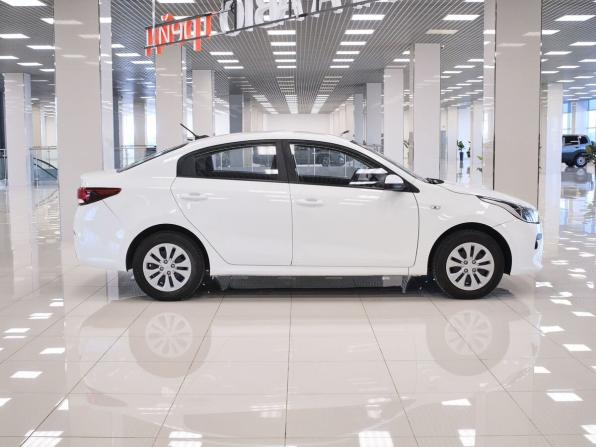Kia Rio IV с пробегом 2018 года, цена 730 000 рублей, 157181 км, седан, Автокод Объявления