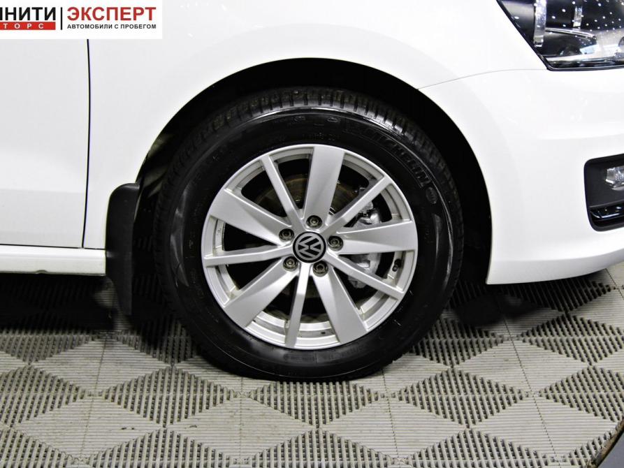 Volkswagen Polo V Рестайлинг Белгород  - изображение 18