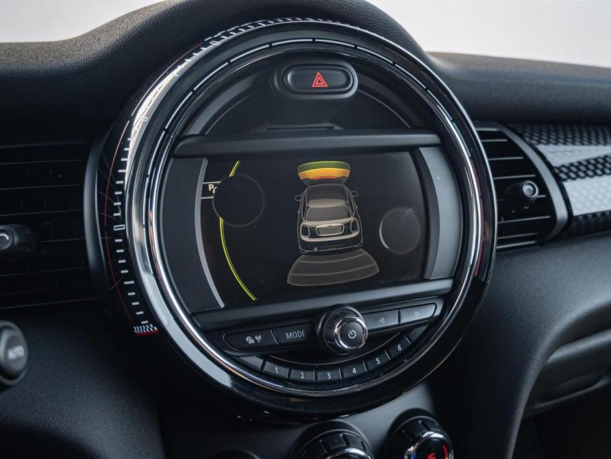 Mini Hatch III (F55/F56) Краснодар  - изображение 13