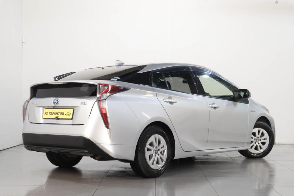 Toyota Prius IV (XW50) Челябинск  - изображение 7