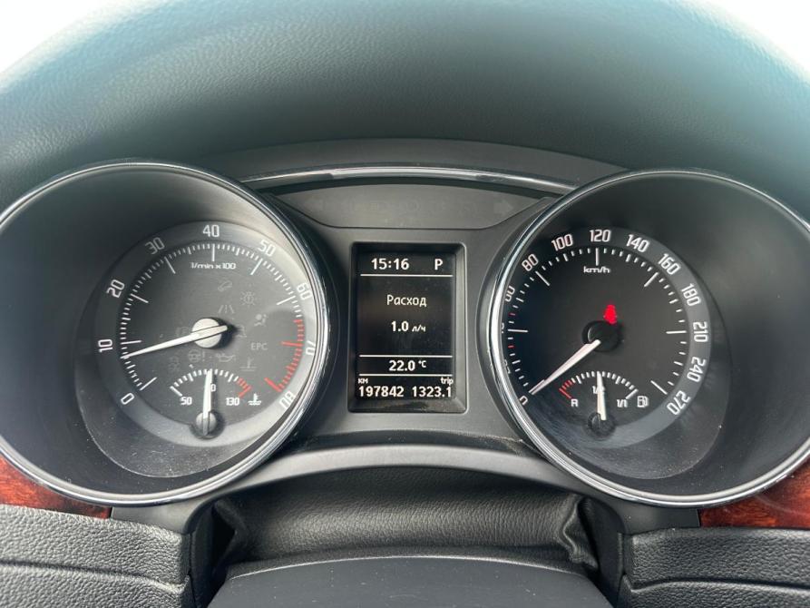 Skoda Superb II Екатеринбург  - изображение 9