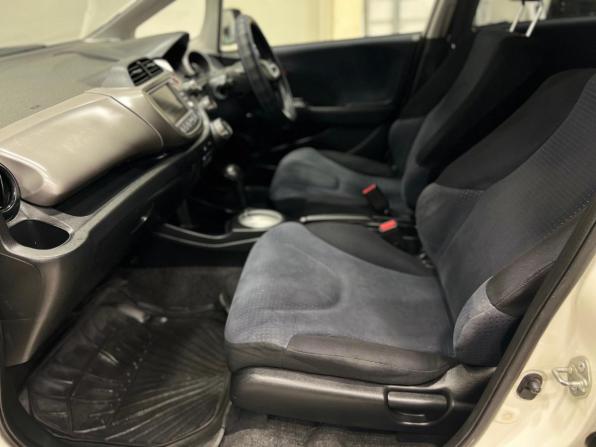 Honda Fit II с пробегом 2008 года, цена 670 000 рублей, 196000 км, хэтчбек, Автокод Объявления