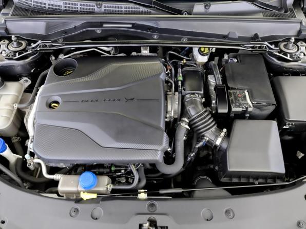 Changan UNI-V I с пробегом 2023 года, цена 2 100 000 рублей, 54035 км, лифтбек, Автокод Объявления