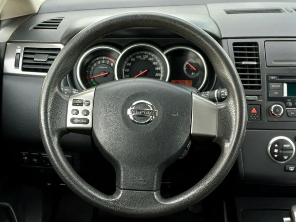 Nissan Tiida I Рестайлинг с пробегом 2013 года, цена 959 000 рублей, 86227 км, хэтчбек, Автокод Объявления