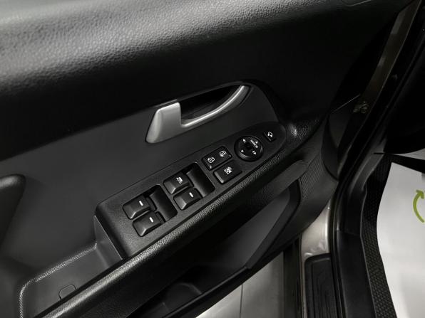 Kia Sportage III с пробегом 2011 года, цена 1 295 000 рублей, 129588 км, внедорожник, Автокод Объявления