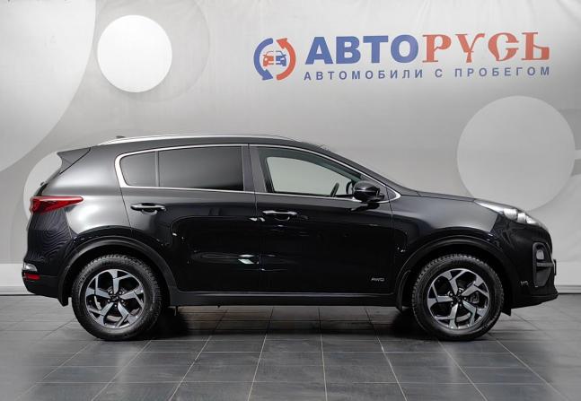 Kia Sportage IV Рестайлинг с пробегом 2022 года, цена 2 499 000 рублей, 61975 км, внедорожник, Автокод Объявления
