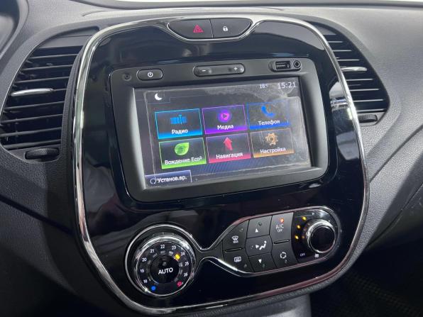 Renault Kaptur I с пробегом 2018 года, цена 1 354 000 рублей, 97513 км, внедорожник, Автокод Объявления