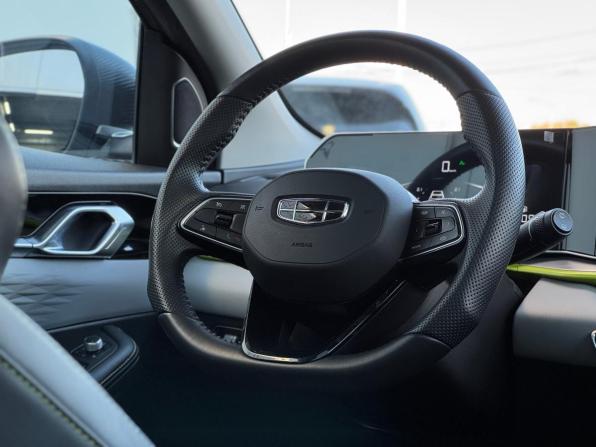 Geely Binyue I Рестайлинг 2 с пробегом 2023 года, цена 1 990 000 рублей, 19132 км, внедорожник, Автокод Объявления