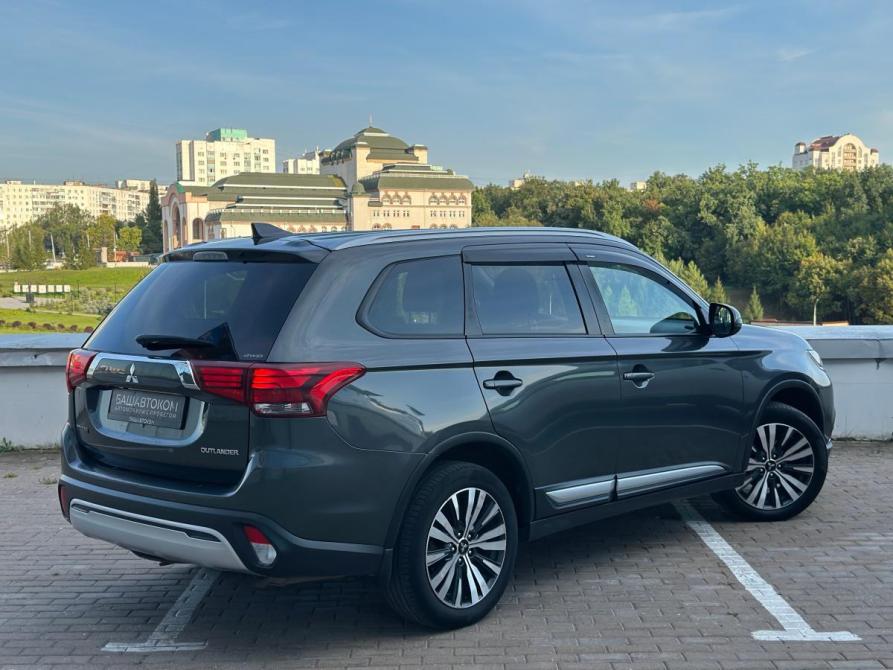 Mitsubishi Outlander III Рестайлинг 3 Уфа  - изображение 4