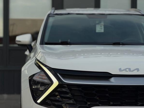 Kia Sportage V с пробегом 2023 года, цена 3 300 000 рублей, 53829 км, внедорожник, Автокод Объявления