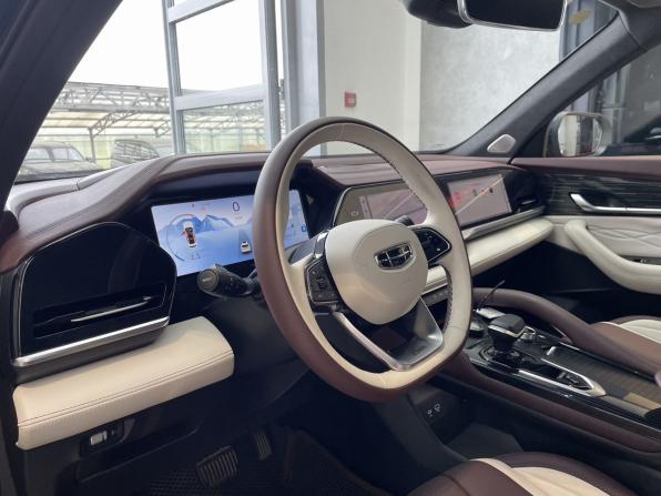 Geely Monjaro I с пробегом 2023 года, цена 3 099 000 рублей, 53000 км, внедорожник, Автокод Объявления