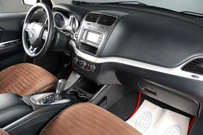 Dodge Journey I Рестайлинг с пробегом 2018 года, цена 1 429 000 рублей, 153356 км, внедорожник, Автокод Объявления