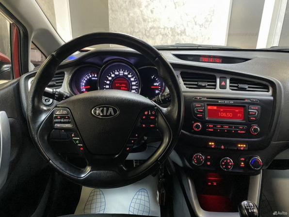 Kia Ceed II с пробегом 2013 года, цена 1 099 000 рублей, 152602 км, хэтчбек, Автокод Объявления