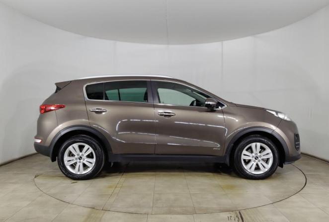 Kia Sportage IV с пробегом 2018 года, цена 2 100 000 рублей, 173000 км, внедорожник, Автокод Объявления