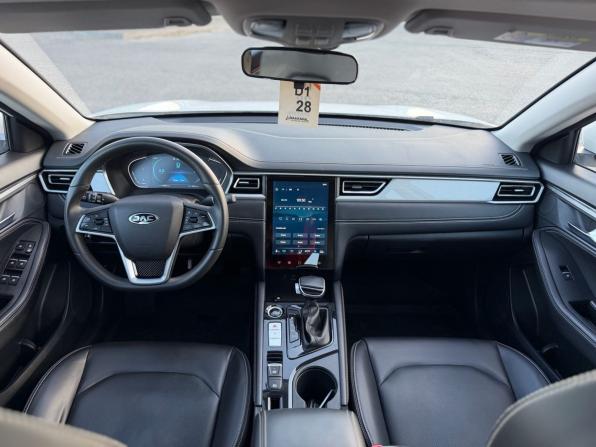 JAC J7 I с пробегом 2023 года, цена 1 050 000 рублей, 135000 км, лифтбек, Автокод Объявления