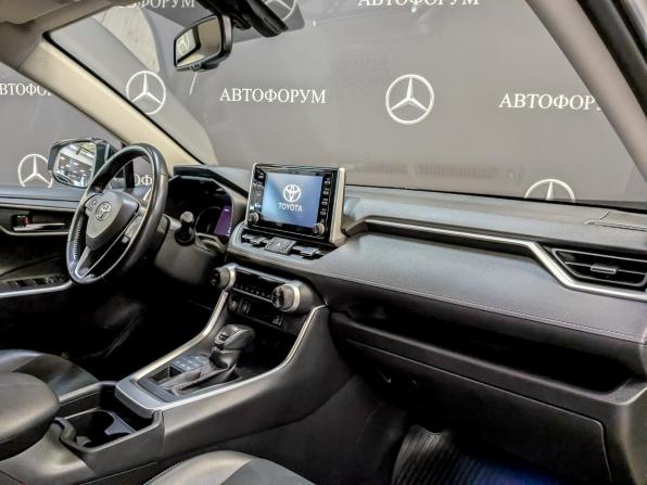 Toyota RAV4 V (XA50) с пробегом 2021 года, цена 3 390 000 рублей, 136228 км, внедорожник, Автокод Объявления