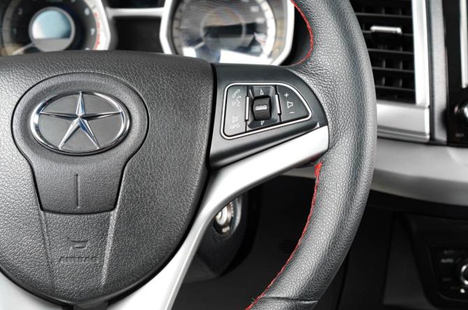 JAC S3 I с пробегом 2018 года, цена 1 049 000 рублей, 109567 км, внедорожник, Автокод Объявления
