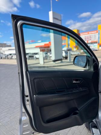 Toyota Hilux VII Рестайлинг с пробегом 2014 года, цена 2 600 000 рублей, 251639 км, пикап, Автокод Объявления
