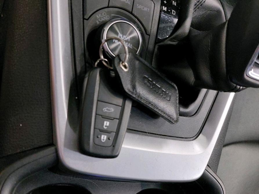 Toyota RAV4 V (XA50) Москва  - изображение 21
