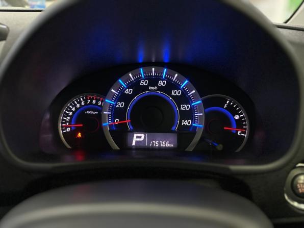 Suzuki Wagon R V с пробегом 2013 года, цена 665 000 рублей, 175700 км, хэтчбек, Автокод Объявления