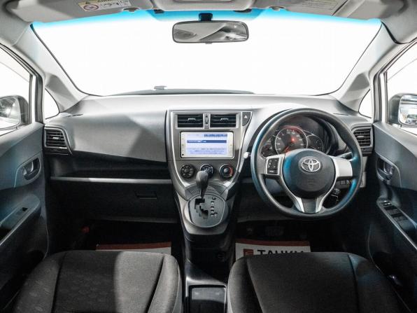Toyota Ractis II с пробегом 2012 года, цена 924 500 рублей, 120151 км, хэтчбек, Автокод Объявления