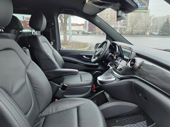 Mercedes-Benz V-Класс III (W447) Рестайлинг с пробегом 2021 года, цена 5 545 048 рублей, 62501 км, минивэн, Автокод Объявления