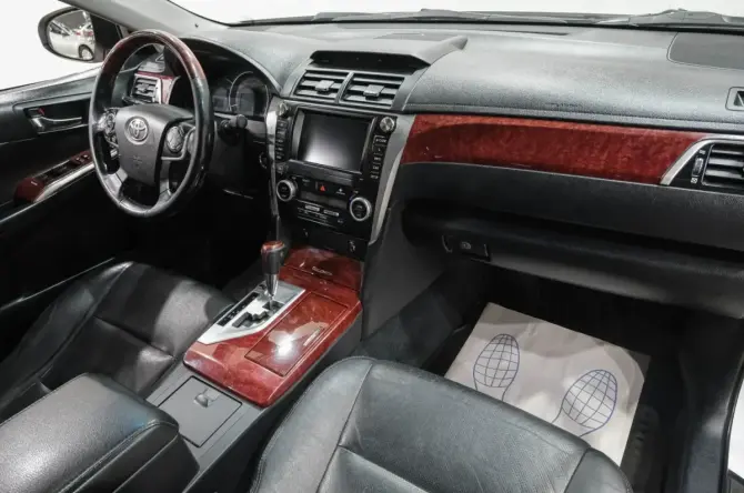 Toyota Camry VII (XV50) с пробегом 2012 года, цена 1 529 000 рублей, 190000 км, седан, Автокод Объявления