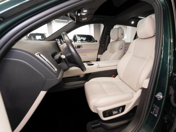 Li Auto (Lixiang) L7 I Рестайлинг с пробегом 2024 года, цена 7 240 000 рублей, 28184 км, внедорожник, Автокод Объявления
