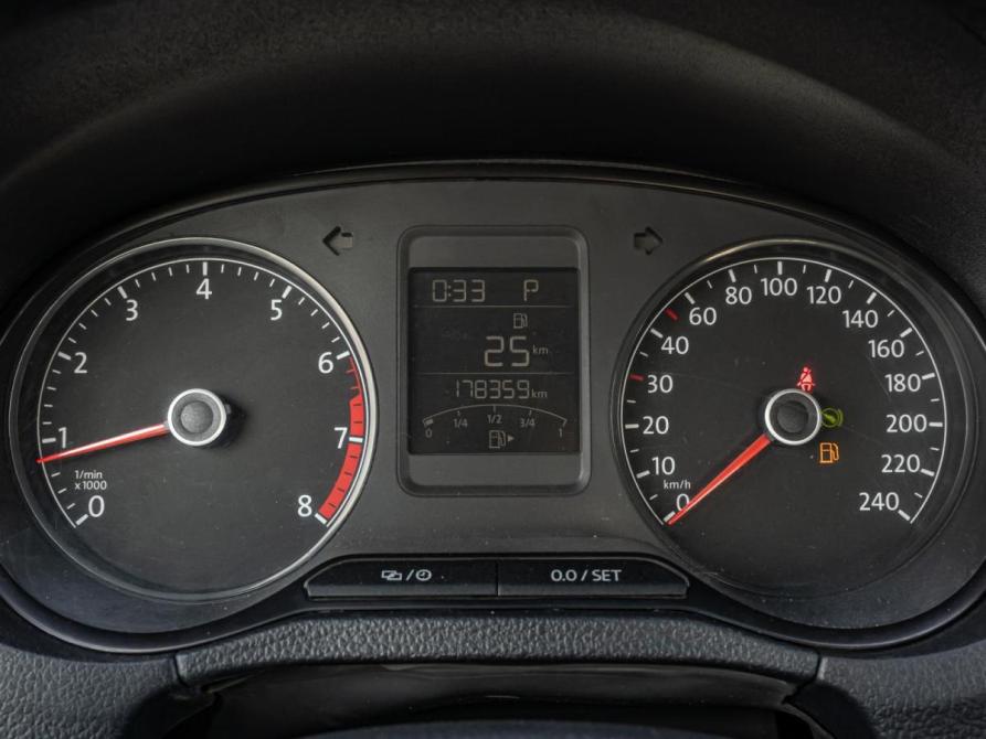 Volkswagen Polo V Рестайлинг Краснодар  - изображение 14