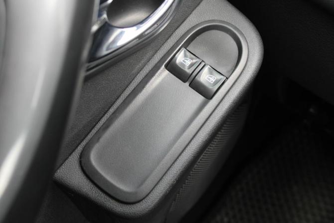 Renault Duster I Рестайлинг с пробегом 2018 года, цена 1 450 000 рублей, 112000 км, внедорожник, Автокод Объявления