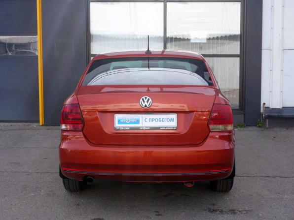 Volkswagen Polo V Рестайлинг с пробегом 2018 года, цена 1 130 000 рублей, 107724 км, седан, Автокод Объявления
